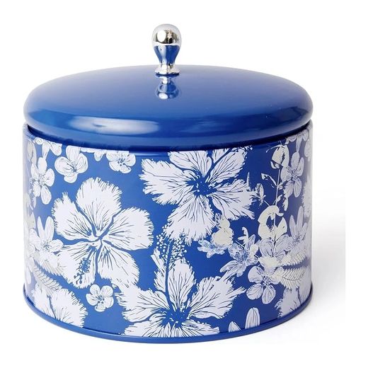 La Jolie Muse Shore Breeze and Sage Candle